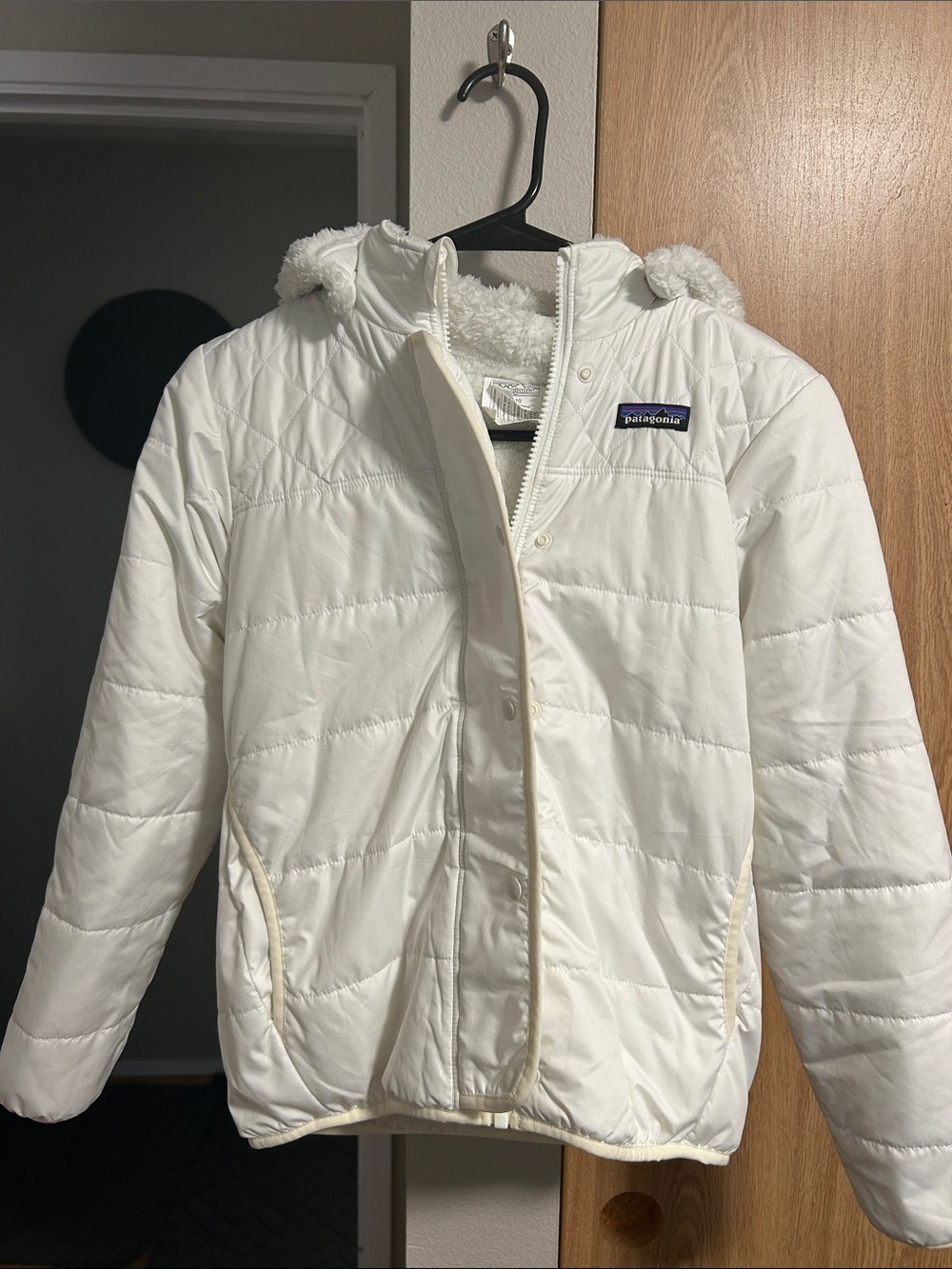 Patagonia Kids White Quilted Hooded Puffer Jacket